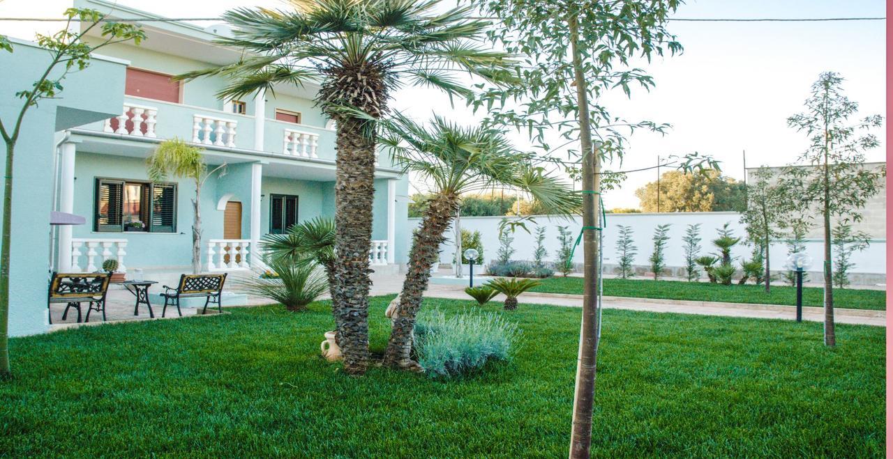 Villa Marzia Porto Cesareo Eksteriør billede