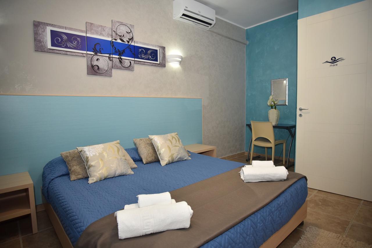 Villa Marzia Porto Cesareo Eksteriør billede
