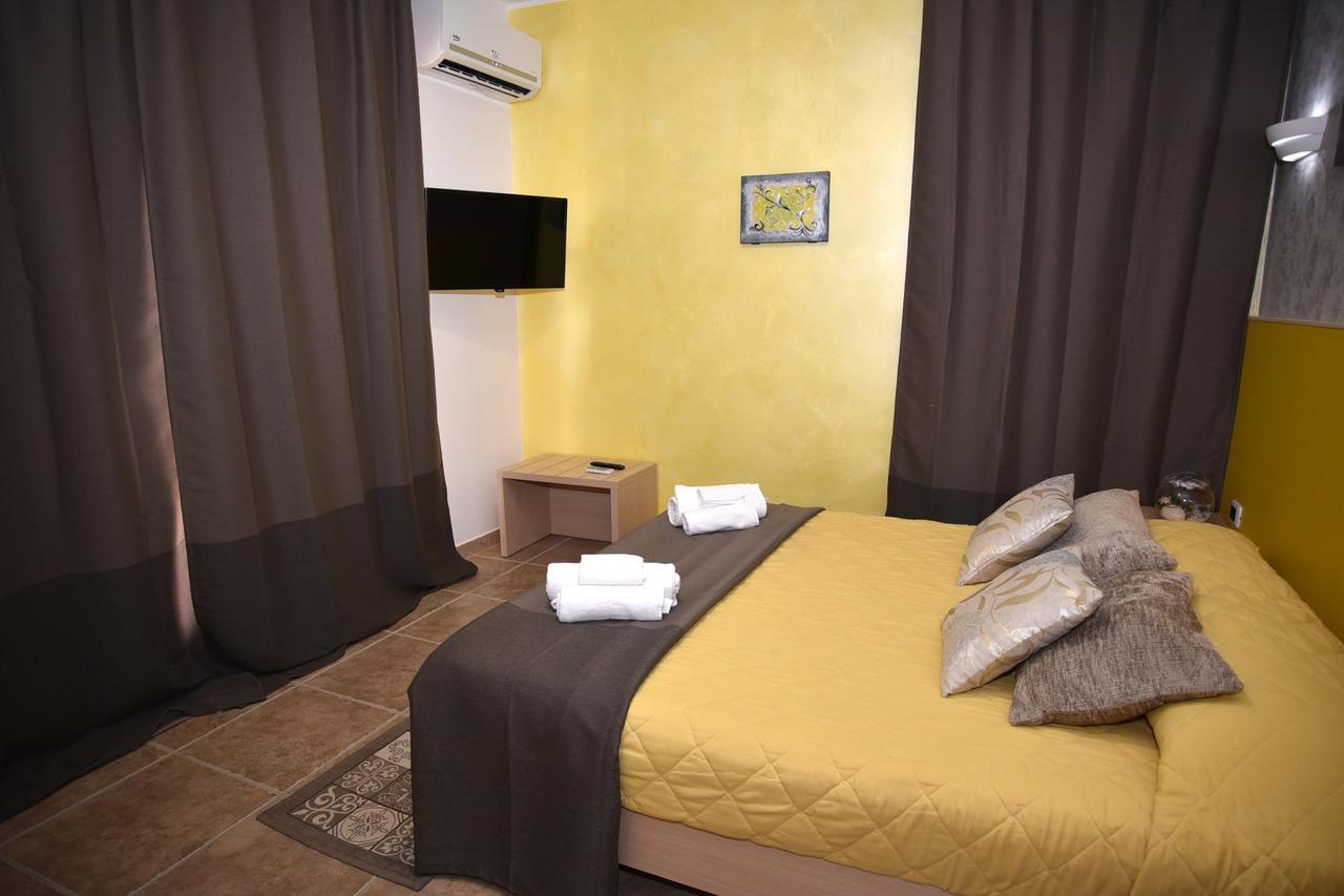 Villa Marzia Porto Cesareo Eksteriør billede