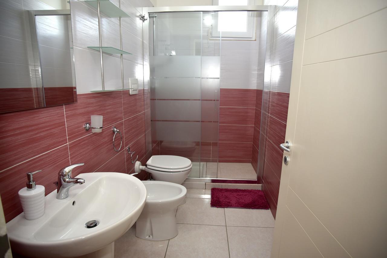 Villa Marzia Porto Cesareo Eksteriør billede