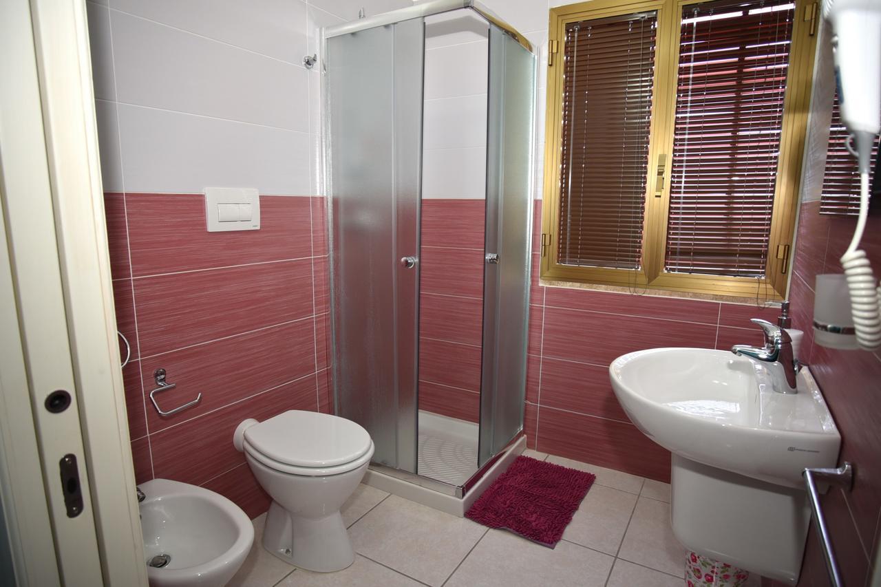 Villa Marzia Porto Cesareo Eksteriør billede