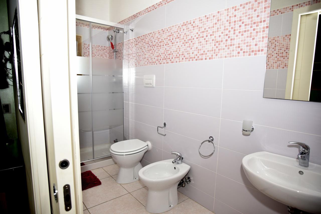 Villa Marzia Porto Cesareo Eksteriør billede