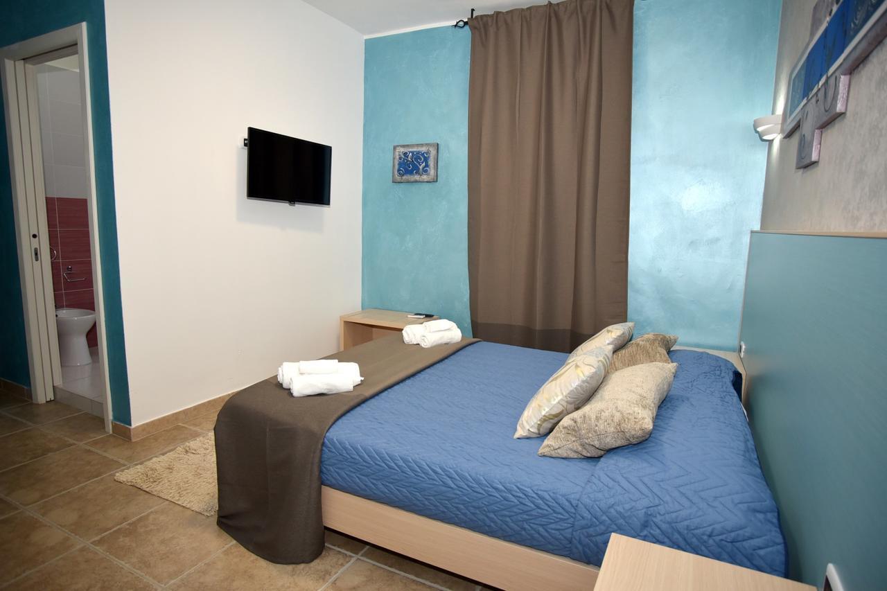 Villa Marzia Porto Cesareo Eksteriør billede