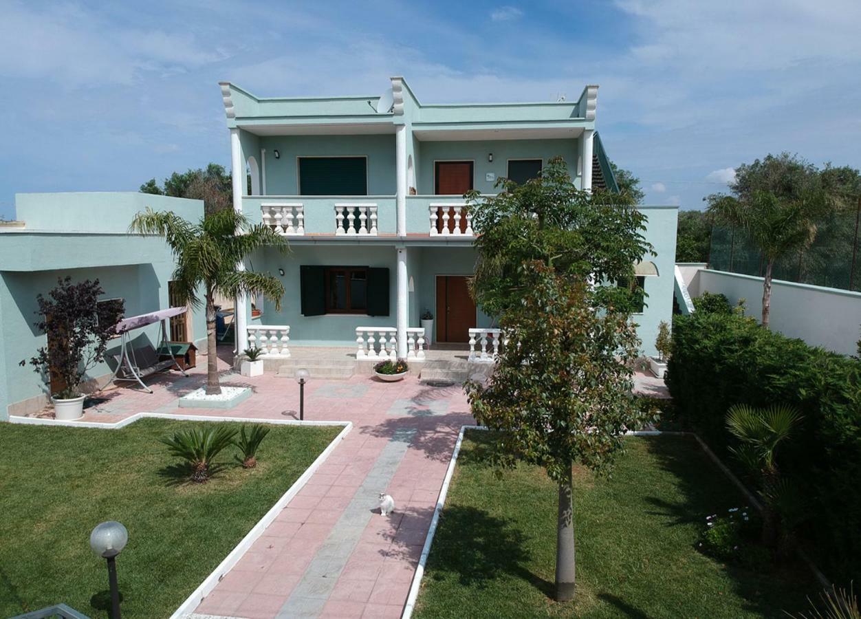 Villa Marzia Porto Cesareo Eksteriør billede